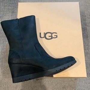 UGG wedge boot
